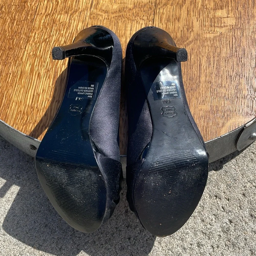 WHBM | Gorgeous Black Satin Heels | Size 6.5